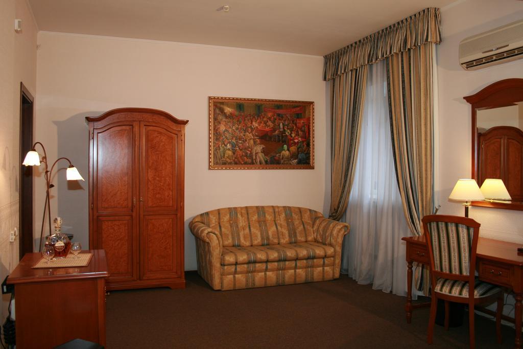 Art Hotel Academy Dnipro Exterior foto